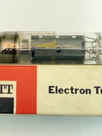 Raytheon USA EL84 6BQ5 Pentode Vintage Tube - Tested and Functions